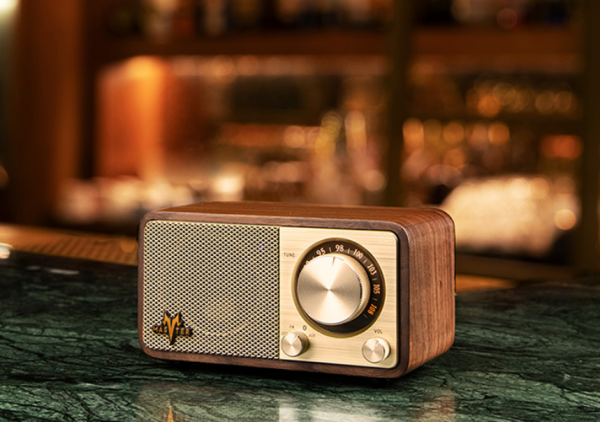 復古顏值結合最新科技,山進 MASTER M1無線藍芽音箱收音機體驗有感 復古顏值結合最新科技,山進 MASTER M1無線藍芽音箱收音機體驗有感