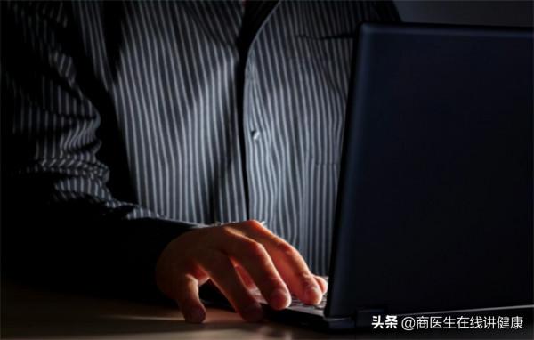 吃降壓藥8年,發生腎衰竭!醫生指出:他犯了3個錯誤,值得深思 吃降壓藥8年,發生腎衰竭!醫生指出:他犯了3個錯誤,值得深思