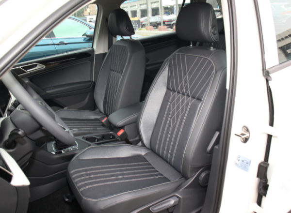 20萬元出頭買大空間SUV！福特銳界VS大眾途觀L誰更強？