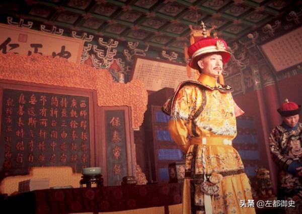 乾隆朝七個首席軍機大臣，二個被處死二個被清算，僅三人得以善終