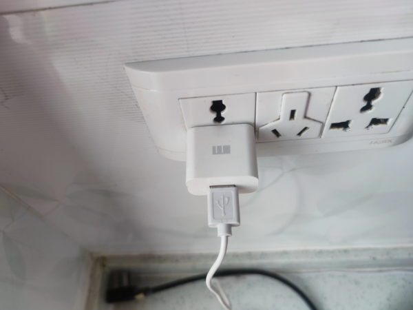 避免你的小尷尬,非常特別的煤氣灶點火、剃鬚刀供電改造方案 避免你的小尷尬,非常特別的煤氣灶點火、剃鬚刀供電改造方案