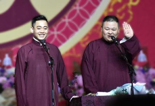 跟岳雲鵬同時來德雲社，老郭卻怎麼也捧不紅，孔雲龍的經歷太豐富