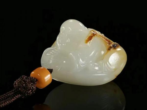 薇婭、力宏、雪梨、凡凡、辛巴，2021如此魔幻，只因和田玉的缺席