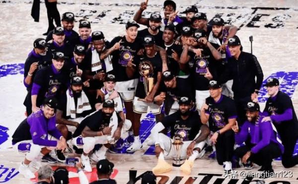 湖人新援4號拉簡.隆多 湖人新援4號拉簡.隆多