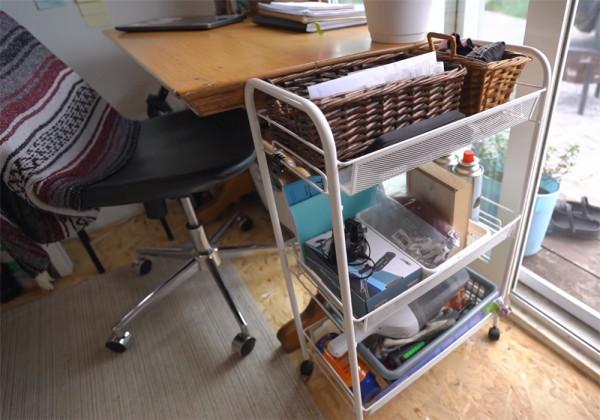 她低價買下10㎡“迷你房”，蝸居日子轉眼已1年，網友：自得其樂