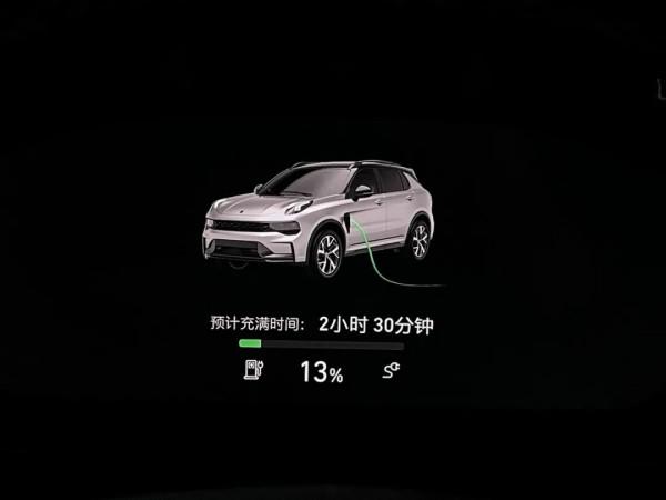 18萬多帶滬牌，插混SUV好選擇——領克01 PHEV