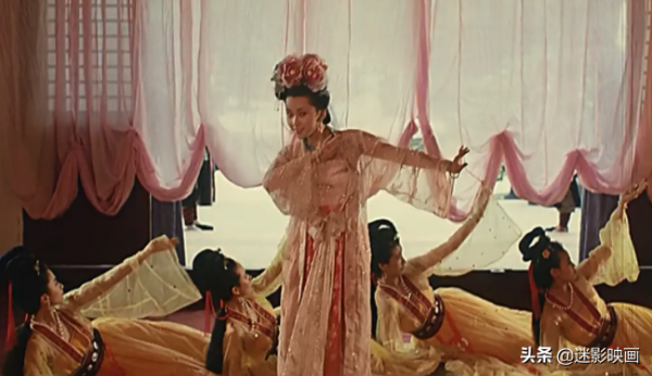 32年前的武俠神作《飛天神鼠》，倪匡原著改編，至今被奉為經典