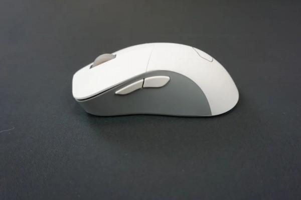 輕巧之餘，相容性好！酷冷至尊天魁星無線版輕量化遊戲滑鼠