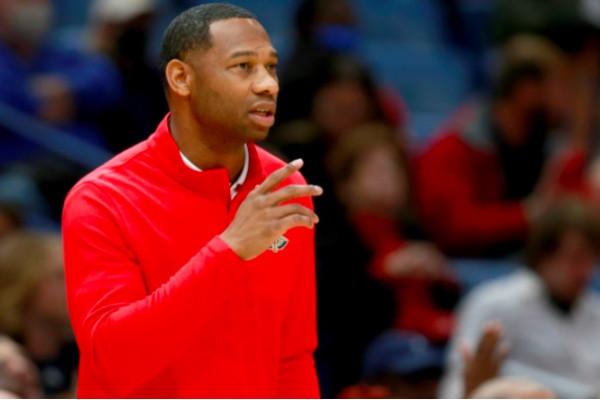 NBA教練熱點觀察:5名教練面臨被解僱的風險 NBA教練熱點觀察:5名教練面臨被解僱的風險