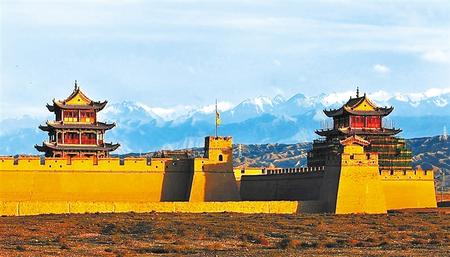 戈壁煙雨嘉峪關