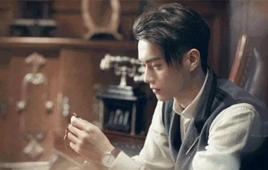 沒氣質就別霍霍民國劇，這6位演貴公子自帶貴氣，溫文爾雅太有範