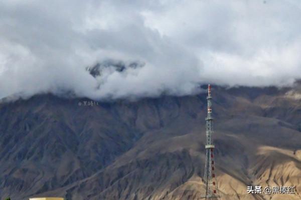新疆遊記 | 塔什庫爾幹:空曠的縣城、珍貴的特產,和有關鷹的風景 新疆遊記 | 塔什庫爾幹:空曠的縣城、珍貴的特產,和有關鷹的風景