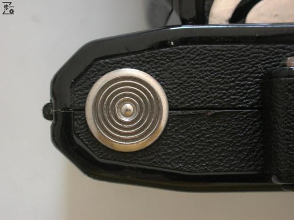 使用616膠捲的蔡司Zeiss Ikonta 530/15摺疊皮腔相機！德國製造