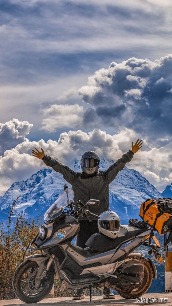 本田正式釋出ADV350，為什麼跨界踏板車如今這麼火？