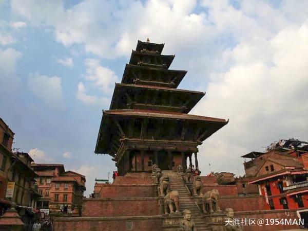 東歐尼泊爾俄羅斯土耳其希臘……退休後，陪你走過山高水長