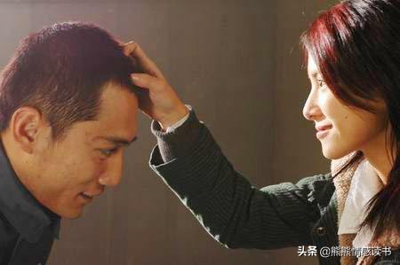 《米尼》：女演員沉迷在對二混子的愛戀裡無法覺醒，原因令人深思