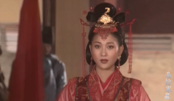 為還鉅債出道的10位明星,有2人還父母賭債,有5人因家裡生意失敗 為還鉅債出道的10位明星,有2人還父母賭債,有5人因家裡生意失敗