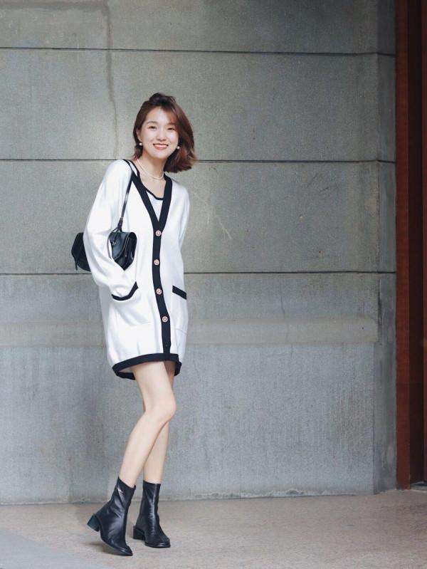 早秋穿搭值得,針織衫搭配半身裙或牛仔褲,輕鬆穿出名媛氣質 早秋穿搭值得,針織衫搭配半身裙或牛仔褲,輕鬆穿出名媛氣質