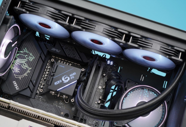 12代酷睿旗艦平臺裝機體驗:由檢入奢,錢包怕是管不住 12代酷睿旗艦平臺裝機體驗:由檢入奢,錢包怕是管不住