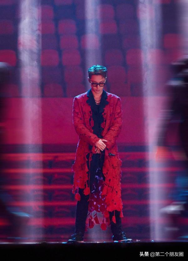 張藝興年底好忙，6個跨年晚會：有實力就是好