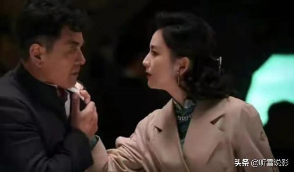 《霞光》披著諜戰片的衣，演著鬧劇中的戲，希望你給的驚喜在後面