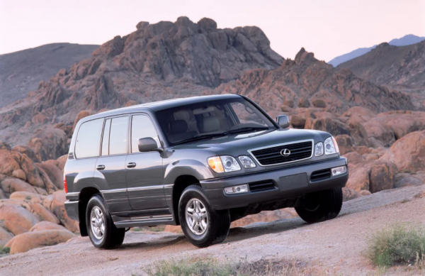 中年男人心中的“白月光”,LC是如何用70年走上神壇的 中年男人心中的“白月光”,LC是如何用70年走上神壇的