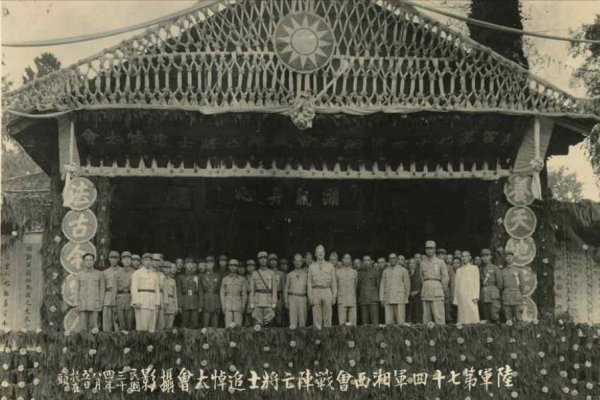 國民黨五大主力之首,多次吊打日軍精銳,抗日鐵軍74軍有多厲害? 國民黨五大主力之首,多次吊打日軍精銳,抗日鐵軍74軍有多厲害?