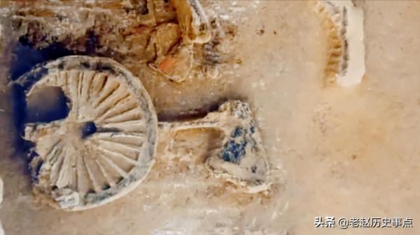 常山王陵發掘記:一場鬧劇,牽出一座驚天大墓,竟要當地駐軍保護 常山王陵發掘記:一場鬧劇,牽出一座驚天大墓,竟要當地駐軍保護