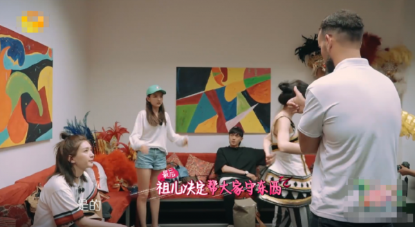 宋祖兒自曝蓬頭垢面出門無人識,演員之外,享受當個23歲的平凡人 宋祖兒自曝蓬頭垢面出門無人識,演員之外,享受當個23歲的平凡人