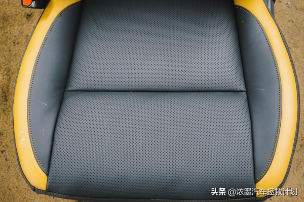 「可愛小車」整備一臺袖珍小車鈴木吉姆尼，有型才能釋放你的個性