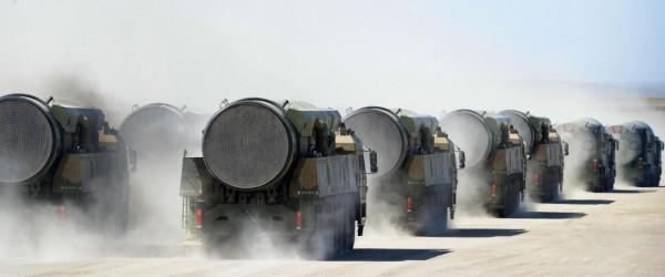 東風41現身荒漠!央視官宣釋放重要訊號,擴不擴核中國自己說了算 東風41現身荒漠!央視官宣釋放重要訊號,擴不擴核中國自己說了算