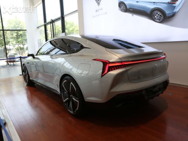 今年上市的重磅純電車型都在這了 快來看看有沒有你中意的車