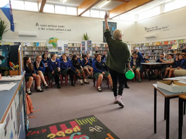 紐西蘭中小學留學:遠離大都市華人圈,感受純粹白人貴族中小學 紐西蘭中小學留學:遠離大都市華人圈,感受純粹白人貴族中小學