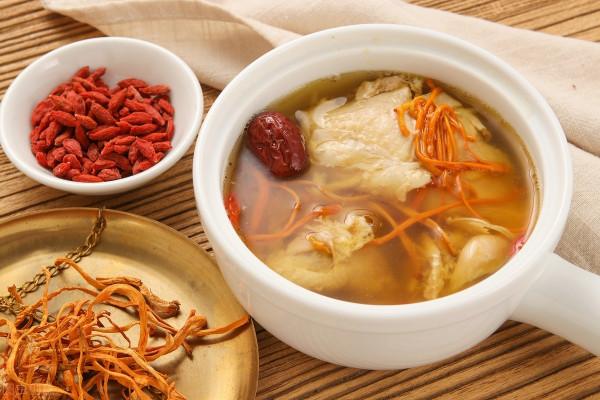 糖尿病人不敢吃飯,就吃“降糖麵條”?這樣真的不會升糖嗎? 糖尿病人不敢吃飯,就吃“降糖麵條”?這樣真的不會升糖嗎?