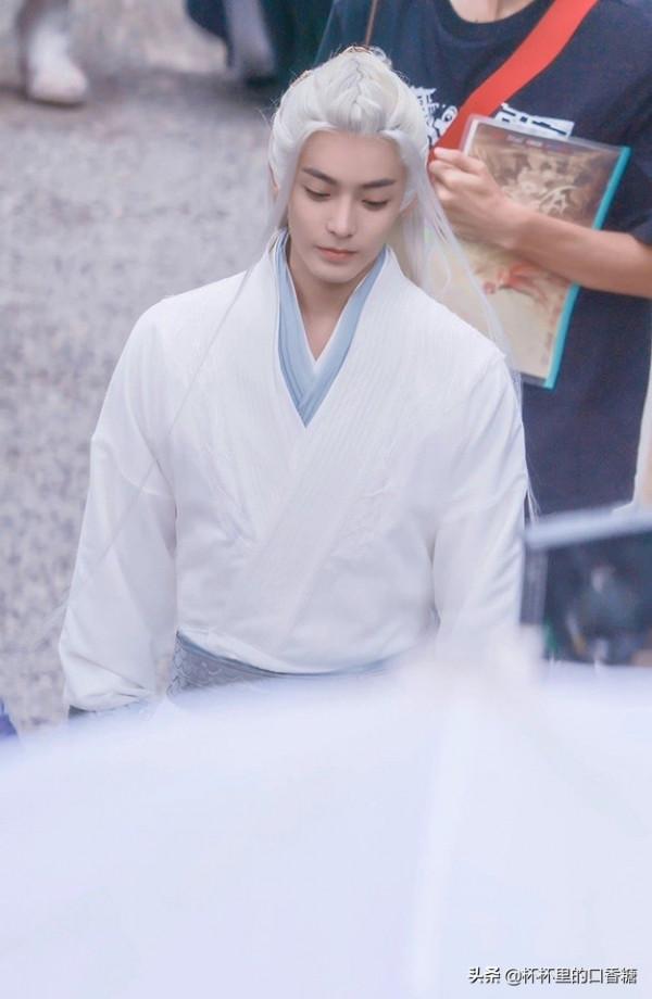 2021古裝劇最帥白髮美男TOP9!龔俊四、楊洋第二,冠軍顏值天花板 2021古裝劇最帥白髮美男TOP9!龔俊四、楊洋第二,冠軍顏值天花板