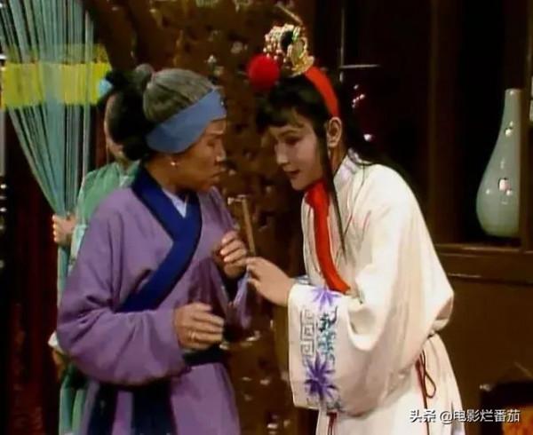 ​年少看不起劉姥姥，長大後才明白：她才是《紅樓夢》最智慧的女人