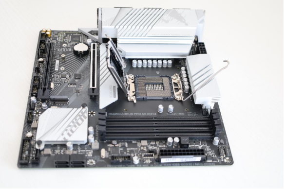 內外兼修 效能爆表 技嘉雪雕B660M主機板玩家強力保障