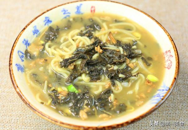 在家也能當大廚，河南特色芝麻葉的正宗做法，勁道爽滑，湯濃味香