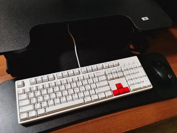 &ZeroWidthSpace;樂歌M2站立辦公升降桌初體驗