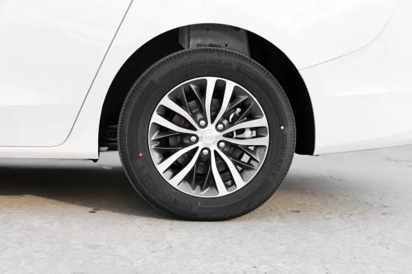 別克GL8更換配件價格總結,讓你修車養車更簡單 別克GL8更換配件價格總結,讓你修車養車更簡單