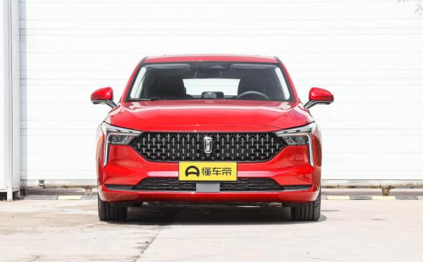 預算10萬還想買掀背轎跑，這兩款車值得一看，都是大廠出品