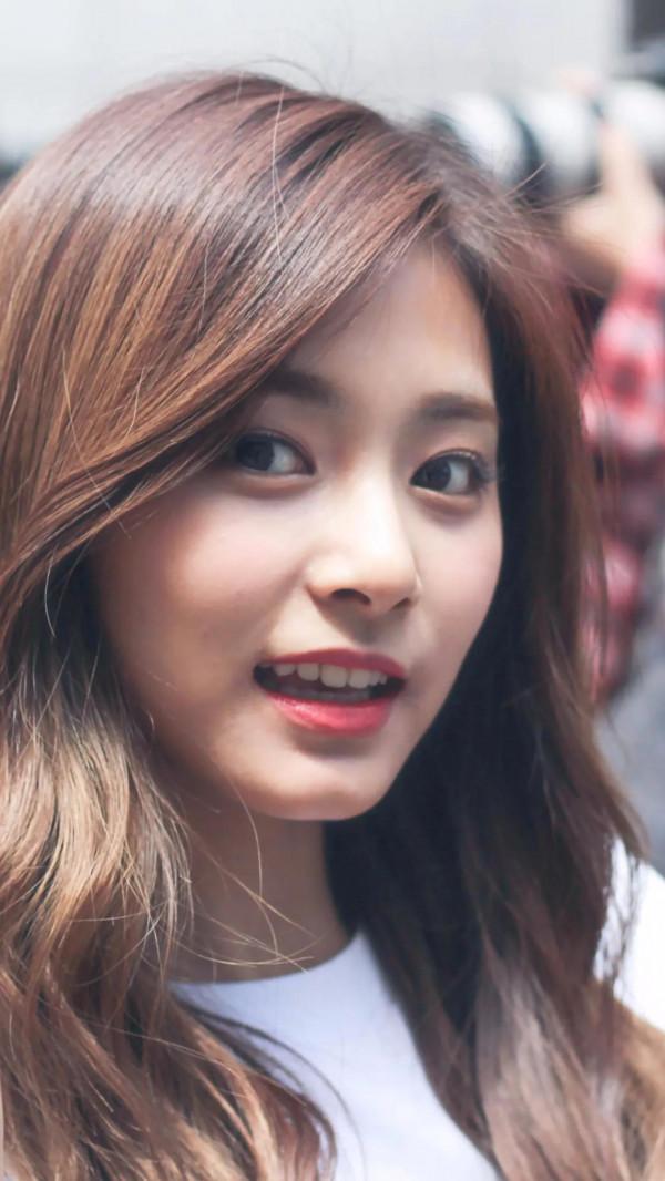 2021全球最美面孔新鮮出爐,熱巴,娜紮上榜,朱珠卻是末尾 2021全球最美面孔新鮮出爐,熱巴,娜紮上榜,朱珠卻是末尾