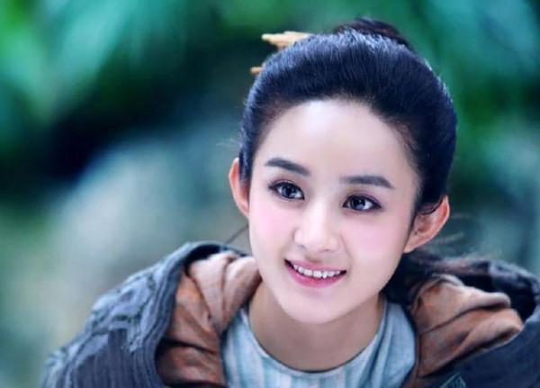 不整容、不過度瘦身，個個識別度都很高，這八位女星才是真美人