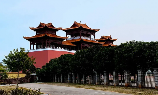 最適合自駕的季節,12條自駕路線,人少景美,總有一條適合你 最適合自駕的季節,12條自駕路線,人少景美,總有一條適合你