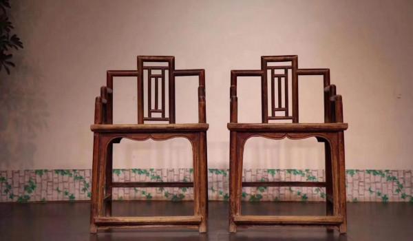 步步高昇椅，黃花梨束腰馬蹄腿案几