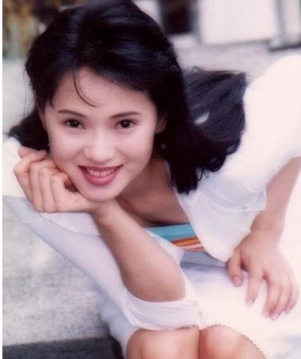 《點贊!達人秀》:53歲的伊能靜要唱到79歲,謝霆鋒來找武打明星 《點贊!達人秀》:53歲的伊能靜要唱到79歲,謝霆鋒來找武打明星