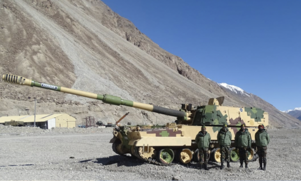 巴基斯坦首批中國產SH-15車載加榴炮到貨 巴基斯坦首批中國產SH-15車載加榴炮到貨