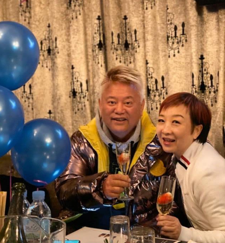 黃杏秀：曾是TVB第一俠女，下嫁陳百祥後，過得怎麼樣？