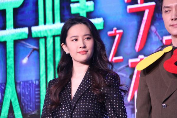 劉亦菲唯美照片,給人溫暖的感覺 劉亦菲唯美照片,給人溫暖的感覺