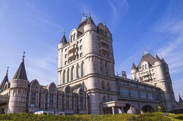 江蘇服務區，到底有多壕？果然，貧窮限制了我的想象力